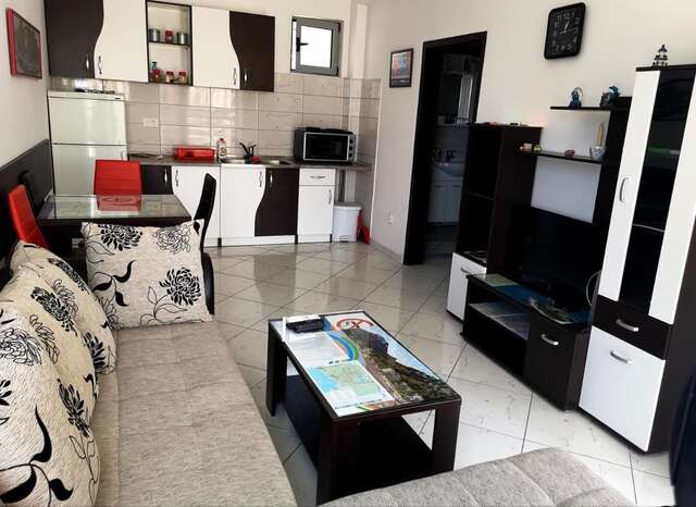 Апартаменты Apartment Dragulj Šušanj Бар-4